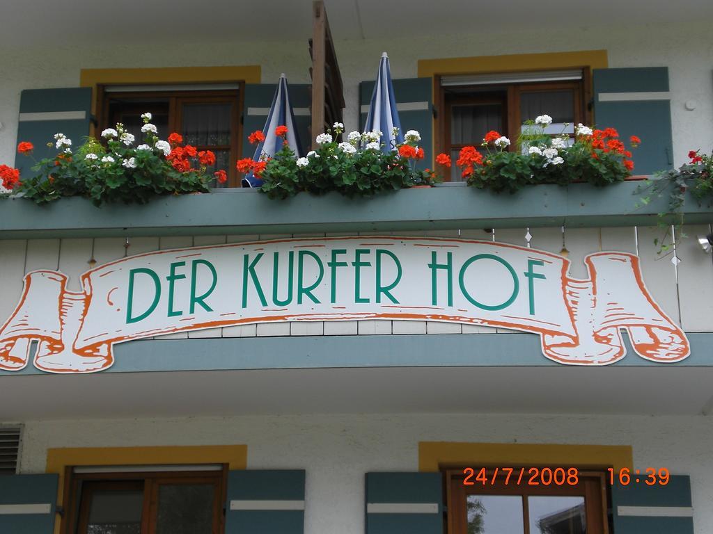 Landgasthaus & Hotel Kurfer Hof バート・エンドルフ エクステリア 写真