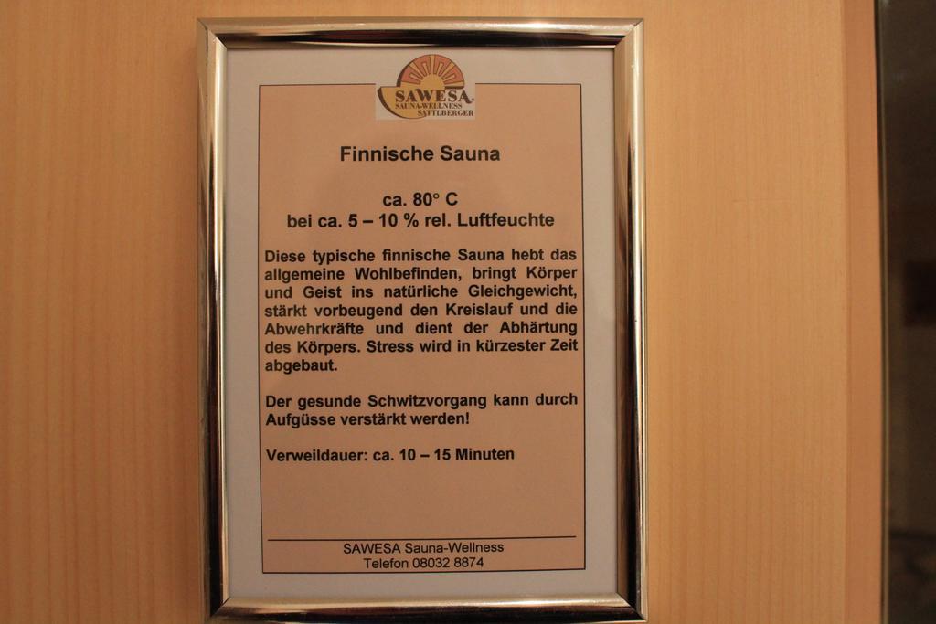 Landgasthaus & Hotel Kurfer Hof バート・エンドルフ エクステリア 写真